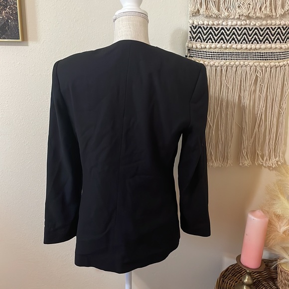 Vintage Kasper Blazer/ Black with Gold Hardware/ Size 8 - Picture 6 of 9